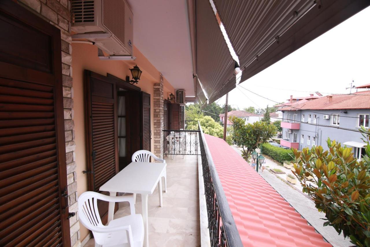 Giotis Apartments Leptokaryá Eksteriør bilde